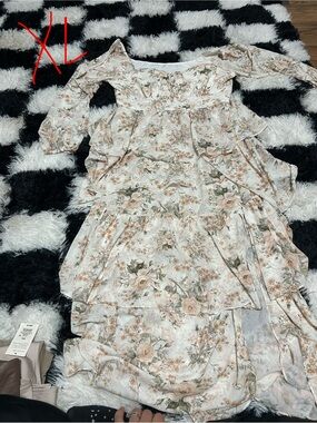 Floral Tiered Maxi Dress - Cream & Blush